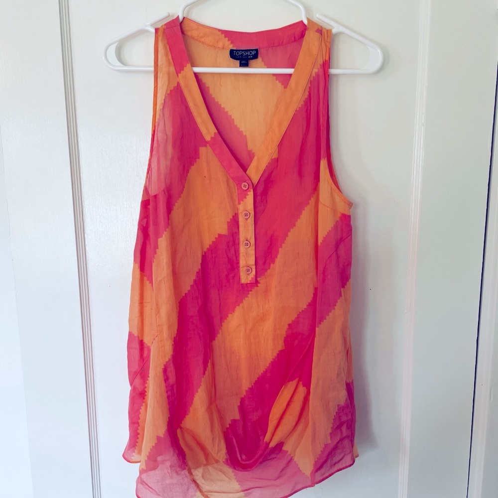 Topshop blouse only worn a few times, Size 4